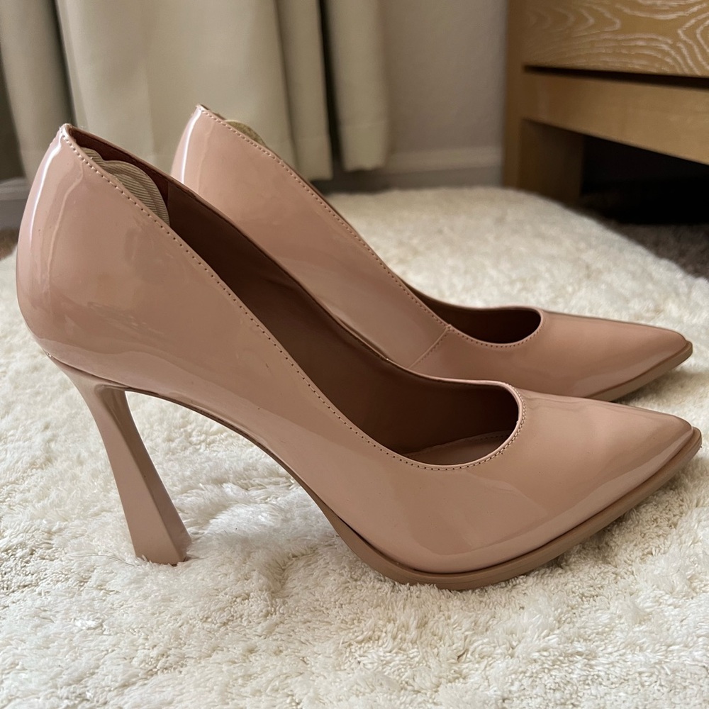 Gianni Bini Women's Blush Patent Heels